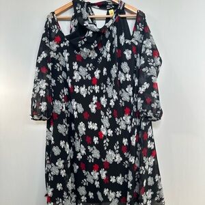 Black flowy dress by Karl Lagerfeld | Size 14